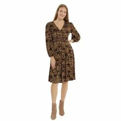 Women's London Times Print Empire Smocked Dress