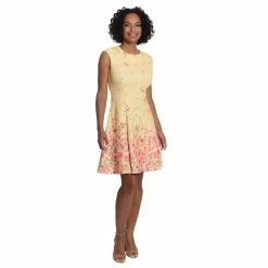 Women's London Times Cap Sleeve Fit & Flare Dress